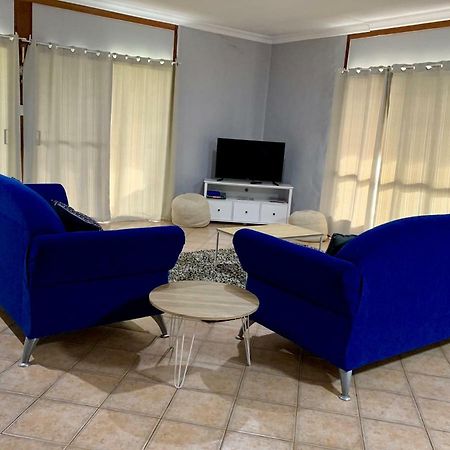 Bee'S Place - 3 Bedroom Home On 10 Acres Of Land With Distant Ocean Views Emu Bay Экстерьер фото